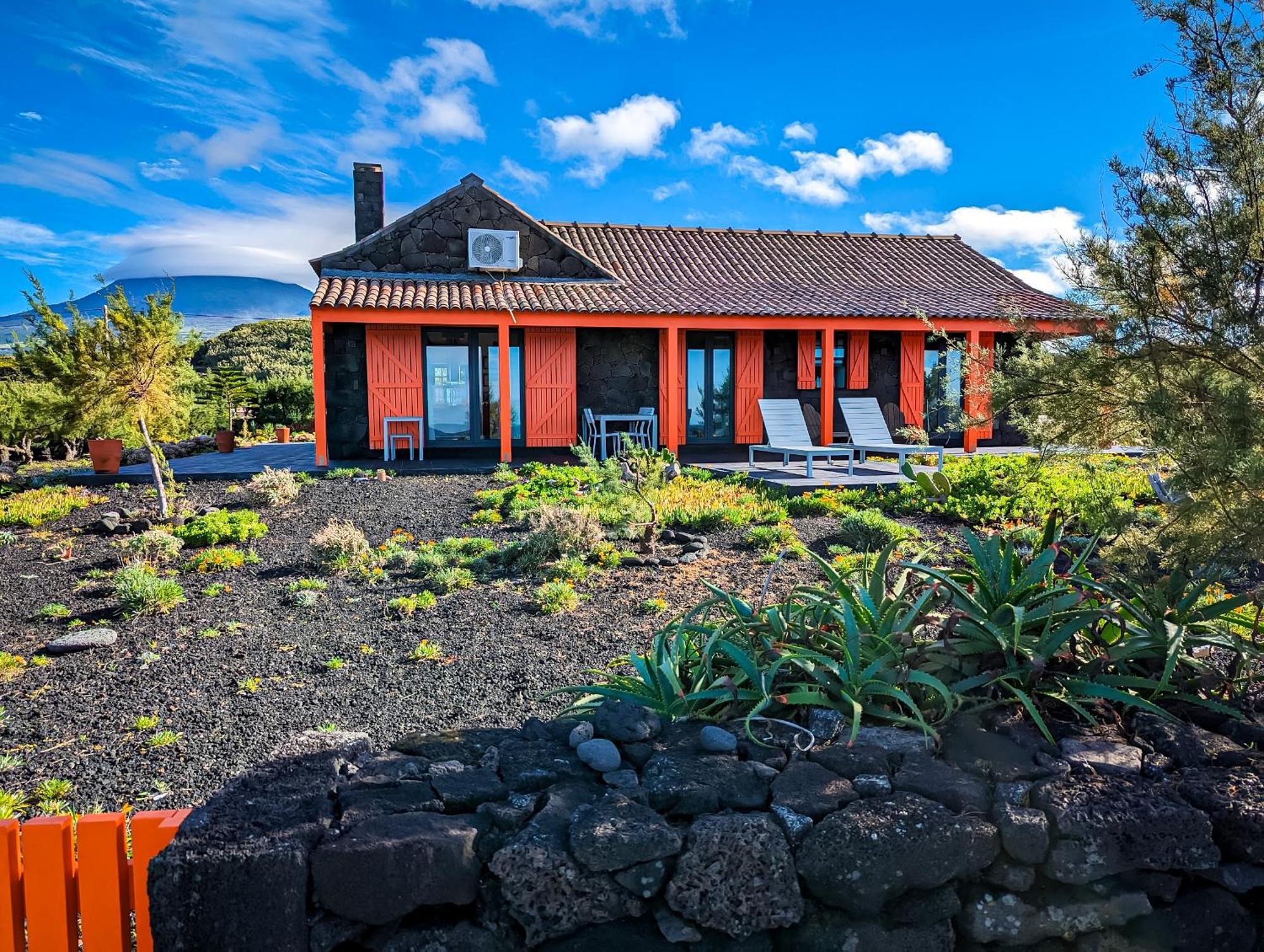 Casa Baleia Laranja Ocean-Front Madalena (Azores) Exterior foto