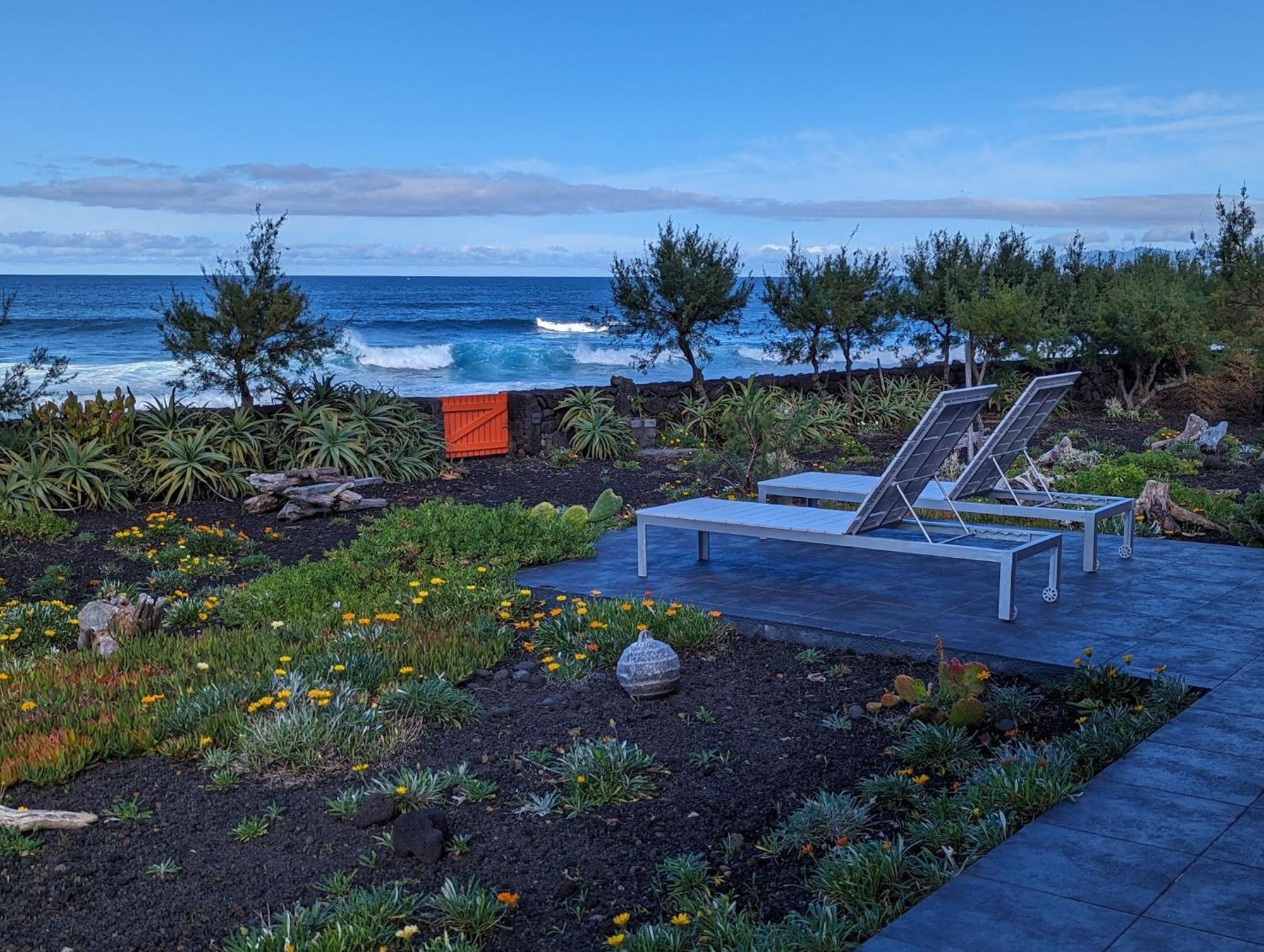 Casa Baleia Laranja Ocean-Front Madalena (Azores) Exterior foto
