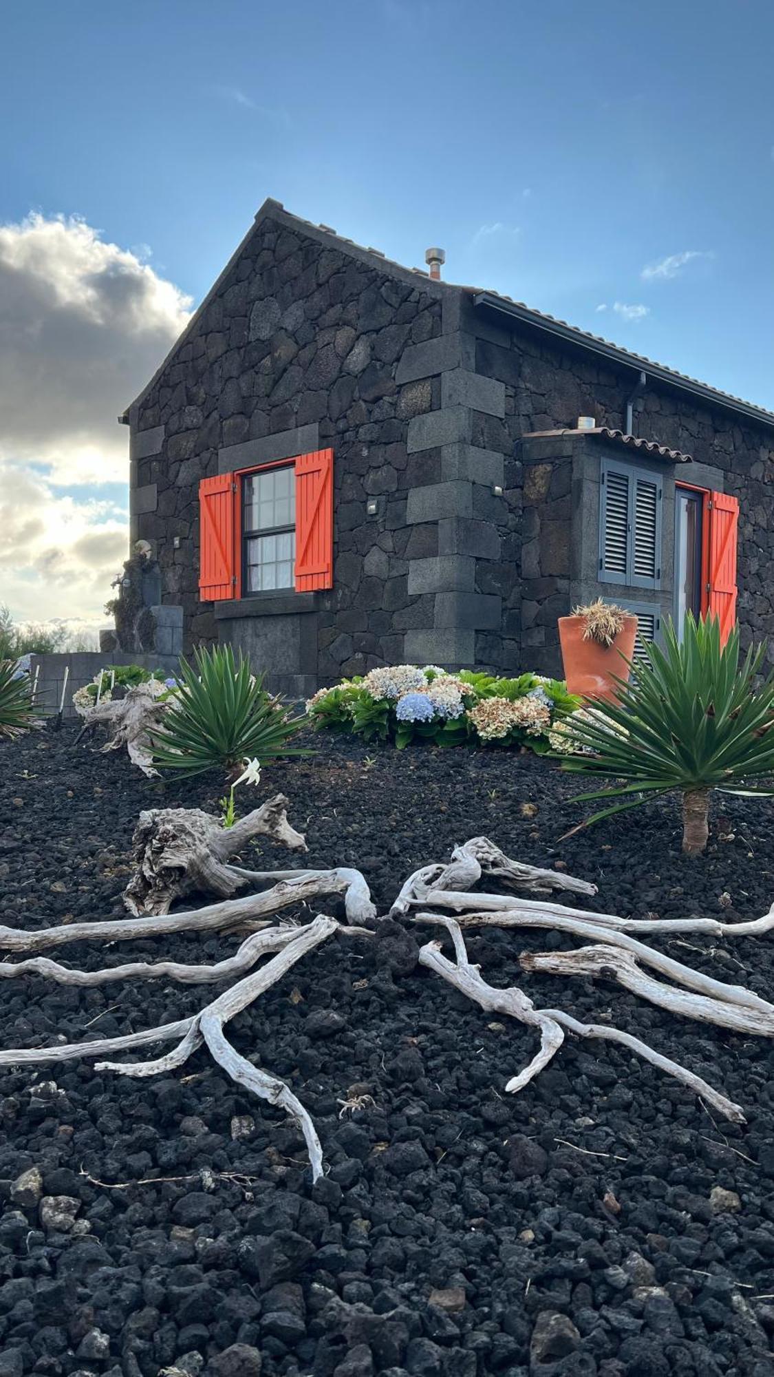 Casa Baleia Laranja Ocean-Front Madalena (Azores) Exterior foto