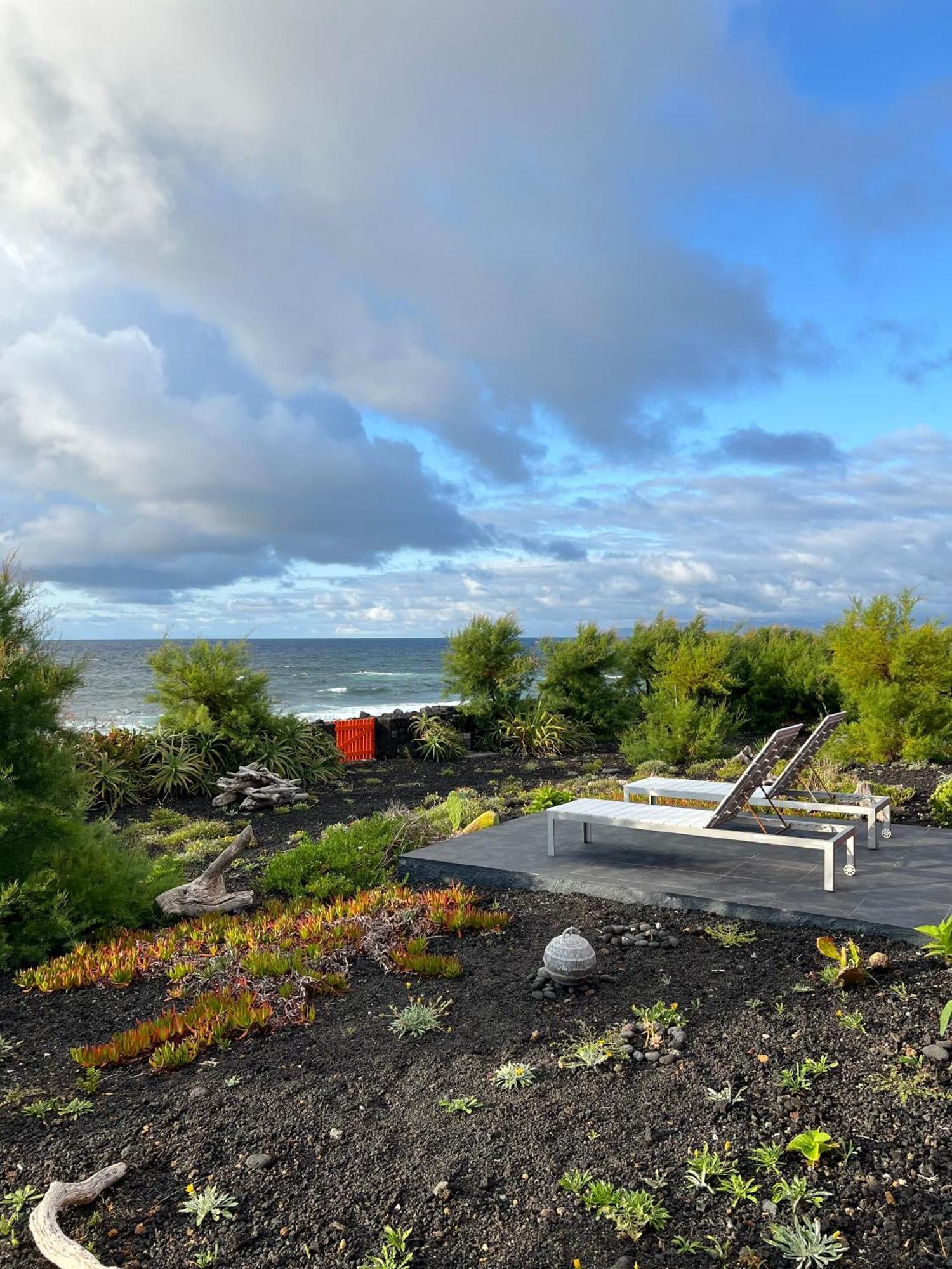 Casa Baleia Laranja Ocean-Front Madalena (Azores) Exterior foto